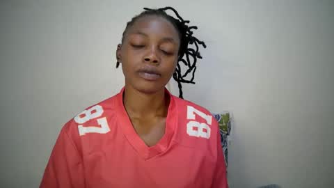 Snapshot of sexy_muna2 chatting on 7, 3, 2026 sexy_muna2 online show from 7, 3, 2026