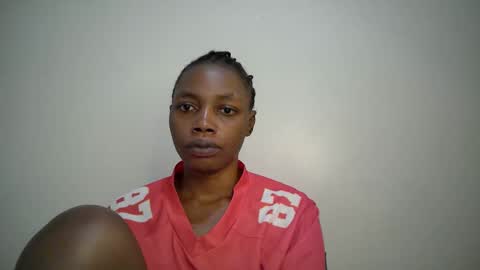 Snapshot of sexy_muna2 chatting on 21, 3, 2026 sexy_muna2 online show from 21, 3, 2026