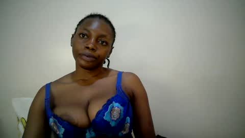 Snapshot of sexy_muna2 chatting on 22, 6, 2026 sexy_muna2 online show from 22, 6, 2026