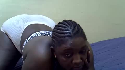 sexy_naila2 online show from 5, 5, 2026