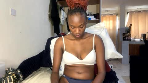 Snapshot of sexy_nyla chatting on 21, 6, 2026 Nyla online show from 21, 6, 2026
