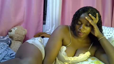 laura online show from 17, 5, 2026