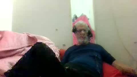 Daddy online show from 25, 3, 2026
