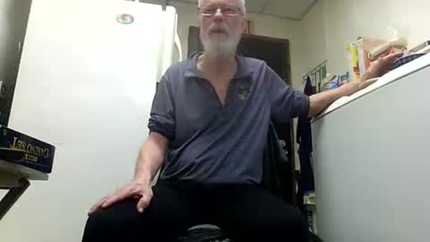Daddy online show from 17, 4, 2026