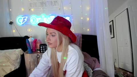 Snapshot of sexyashley_21 chatting on 3, 2, 2025 Ashley Teal online show from 3, 2, 2025