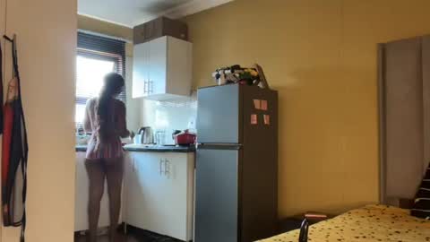 Snapshot of sexyasszeeee chatting on 13, 10, 2025 sexyasszeeee online show from 13, 10, 2025