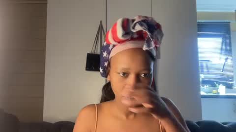 sexyasszeeee online show from 16, 3, 2026