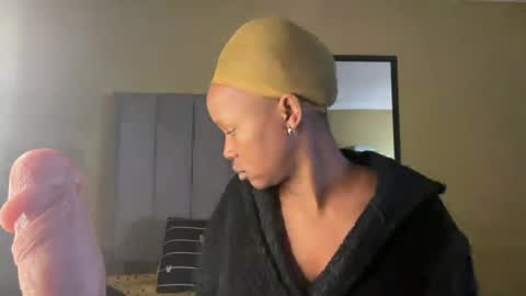 sexyasszeeee online show from 24, 6, 2026