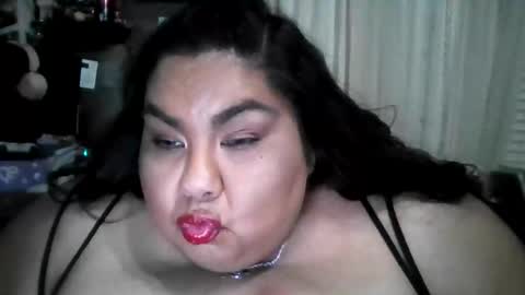 sexybbwqueen83 online show from 13, 3, 2026
