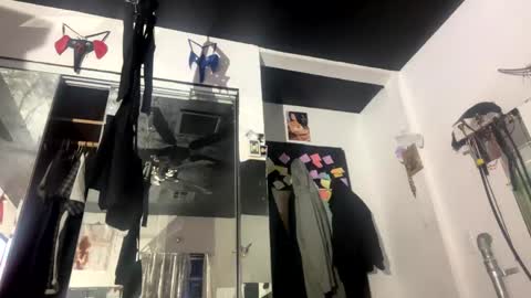 Snapshot of sexybeaner1134 chatting on 25, 12, 2024 sexybeaner1134 online show from 25, 12, 2024