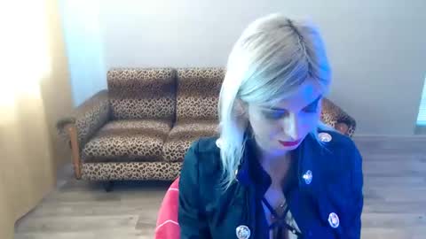 Snapshot of sexybeatriice chatting on 18, 2, 2025 sexybeatriice online show from 18, 2, 2025