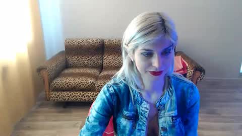 Snapshot of sexybeatriice chatting on 1, 3, 2025 sexybeatriice online show from 1, 3, 2025