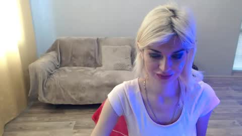 sexybeatriice online show from 25, 6, 2026