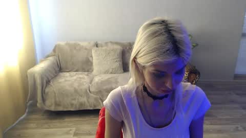 sexybeatriice online show from 30, 6, 2026