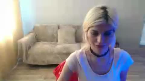 sexybeatriice online show from 13, 7, 2026