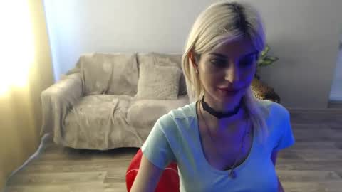 sexybeatriice online show from 17, 7, 2026