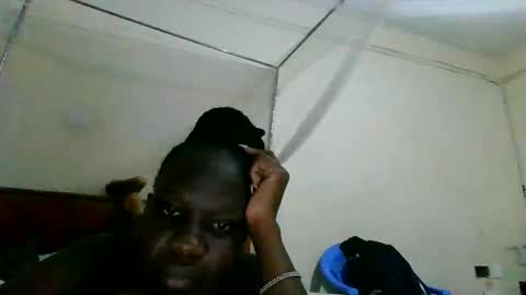 yvonne online show from 12, 5, 2026