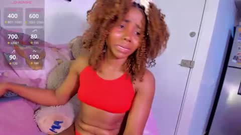 Snapshot of sexybrunnetem chatting on 11, 7, 2026 sofia online show from 11, 7, 2026