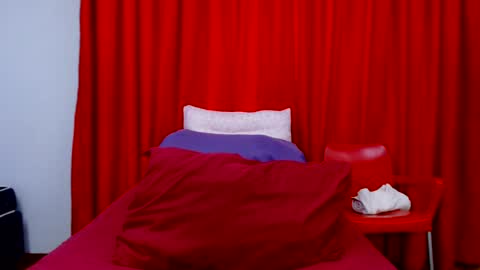 sexybustyboobs online show from 6, 8, 2026