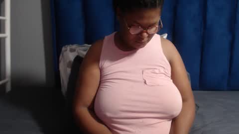 sexybustyxx online show from 4, 11, 2025