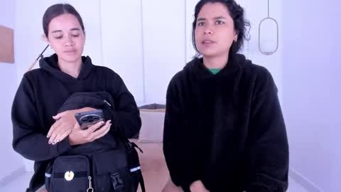 chanell and yina online show from 17, 1, 2026