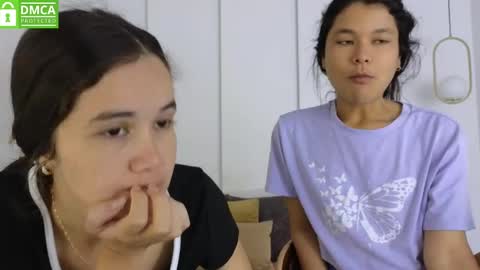 chanell and yina online show from 30, 4, 2026
