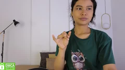 chanell and yina online show from 28, 6, 2026