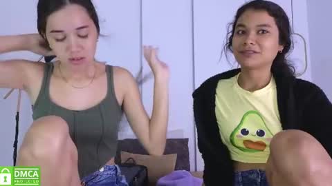 chanell and yina online show from 22, 7, 2026