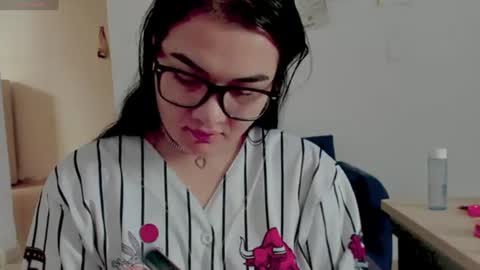 sexychubbyanna online show from 17, 7, 2026