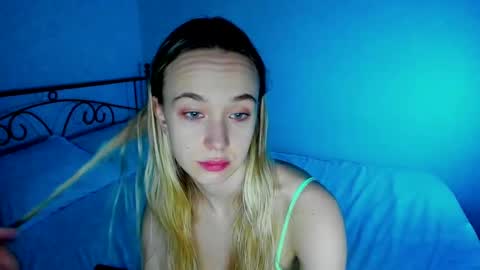 Sophia online show from 12, 2, 2025