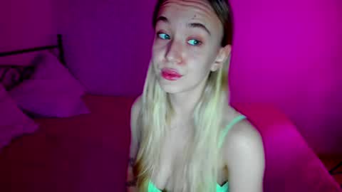 Sophia online show from 12, 3, 2025