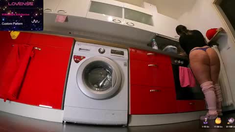 XDA   online show from 11, 2, 2025