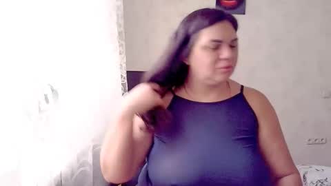 sexydollywoman online show from 8, 10, 2025