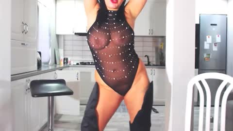 sexylady online show from 2, 12, 2024