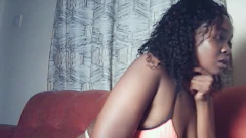 Snapshot of sexyebony283378 chatting on 1, 3, 2026 sexyebony283378 online show from 1, 3, 2026