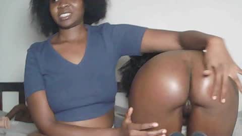sexyebony283378 online show from 1, 5, 2026