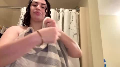 Snapshot of sexygoddesslizaaa chatting on 19, 12, 2024 ETERNAL GODDESS WOMAN  online show from 19, 12, 2024