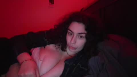 Snapshot of sexygoddesslizaaa chatting on 4, 2, 2025 ETERNAL GODDESS WOMAN  online show from 4, 2, 2025