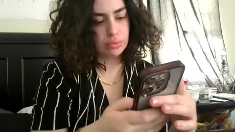 Snapshot of sexygoddesslizaaa chatting on 17, 2, 2025 ETERNAL GODDESS WOMAN  online show from 17, 2, 2025