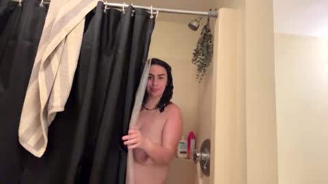 Snapshot of sexygoddesslizaaa chatting on 23, 9, 2025 ETERNAL GODDESS WOMAN  online show from 23, 9, 2025