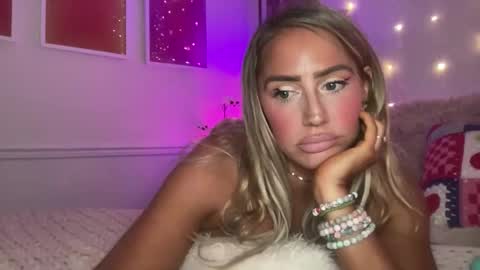 Ashley Love online show from 26, 4, 2026