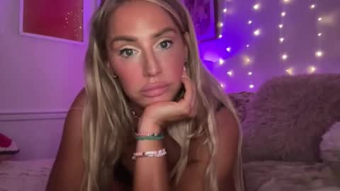Ashley Love online show from 9, 6, 2026
