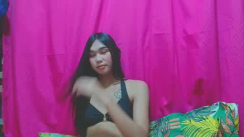 sexyhornyts4u online show from 8, 4, 2026