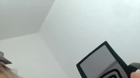 sexyhotbabe18 online show from 10, 3, 2026