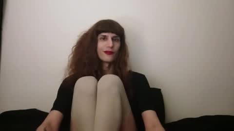 Snapshot of sexyirishcat chatting on 11, 10, 2025 elsathedarlin online show from 11, 10, 2025