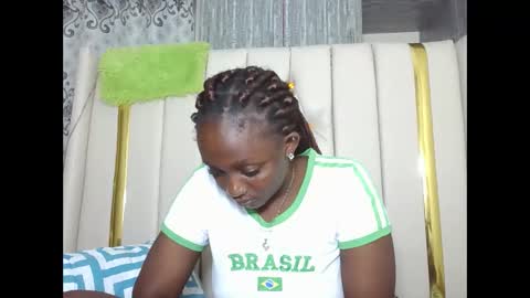 JOAN online show from 5, 3, 2026