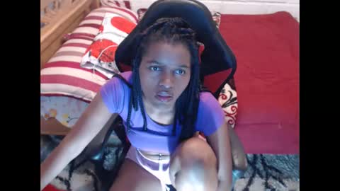 sexyjustin202 online show from 3, 12, 2024