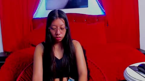 laura online show from 25, 1, 2025