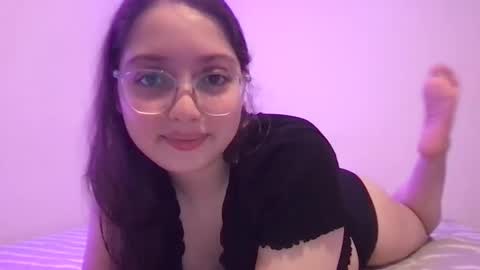 Snapshot of sexylilbab3 chatting on 28, 1, 2025 SexyLilBab3 online show from 28, 1, 2025