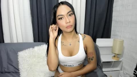 maxine online show from 17, 9, 2025